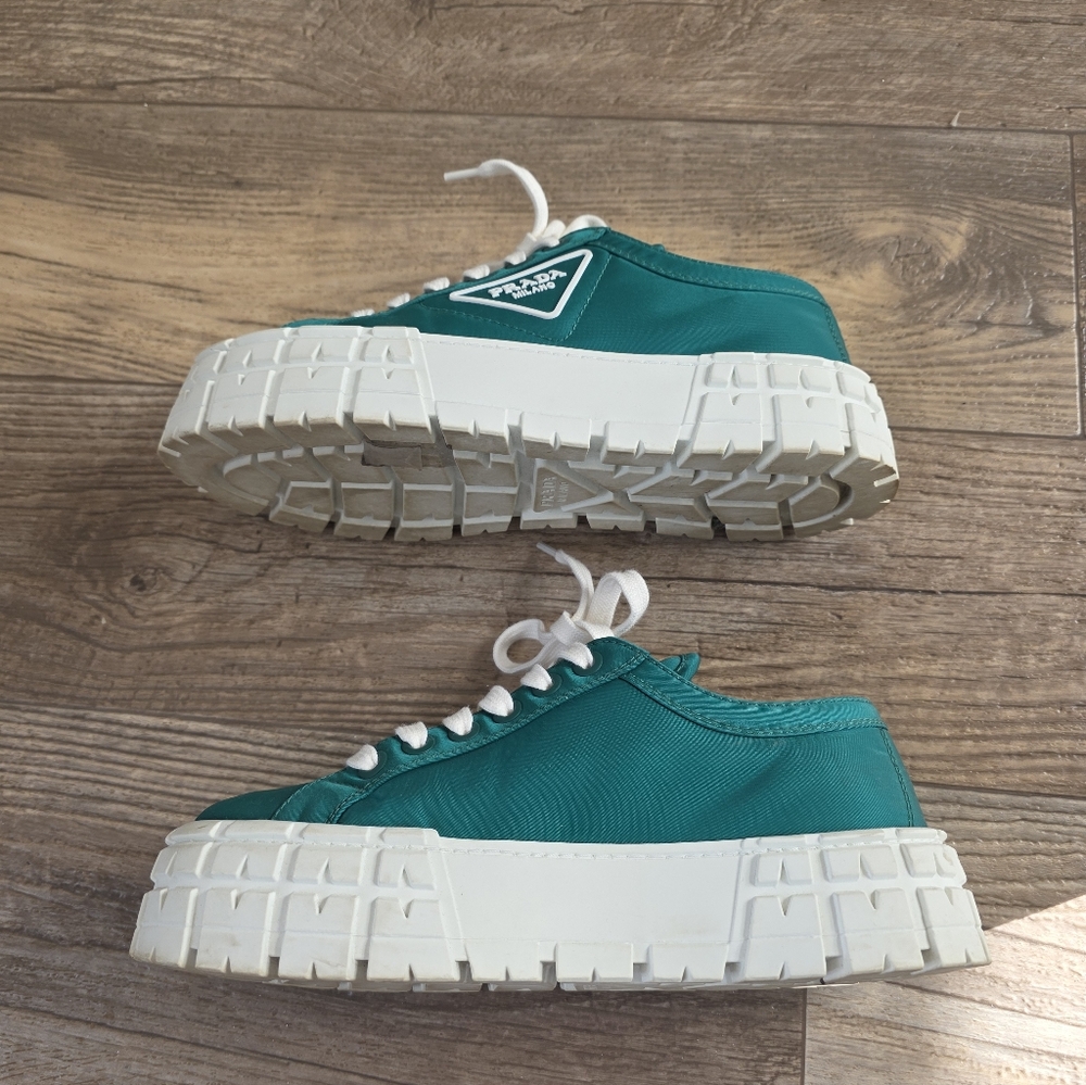 Authentic Prada Green Platform Tennis Shoes Sz 40 (10) - Picture 7 of 10
